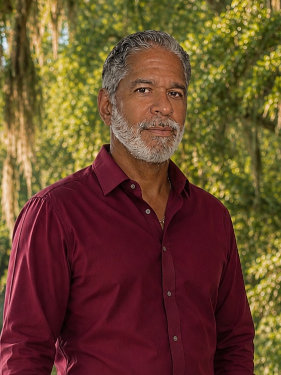 Eddie Negrón Headshot